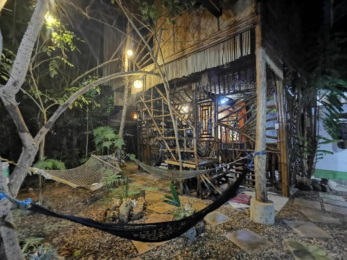 Bamboo Nest Hotel Puerto Princesa Eksteriør billede