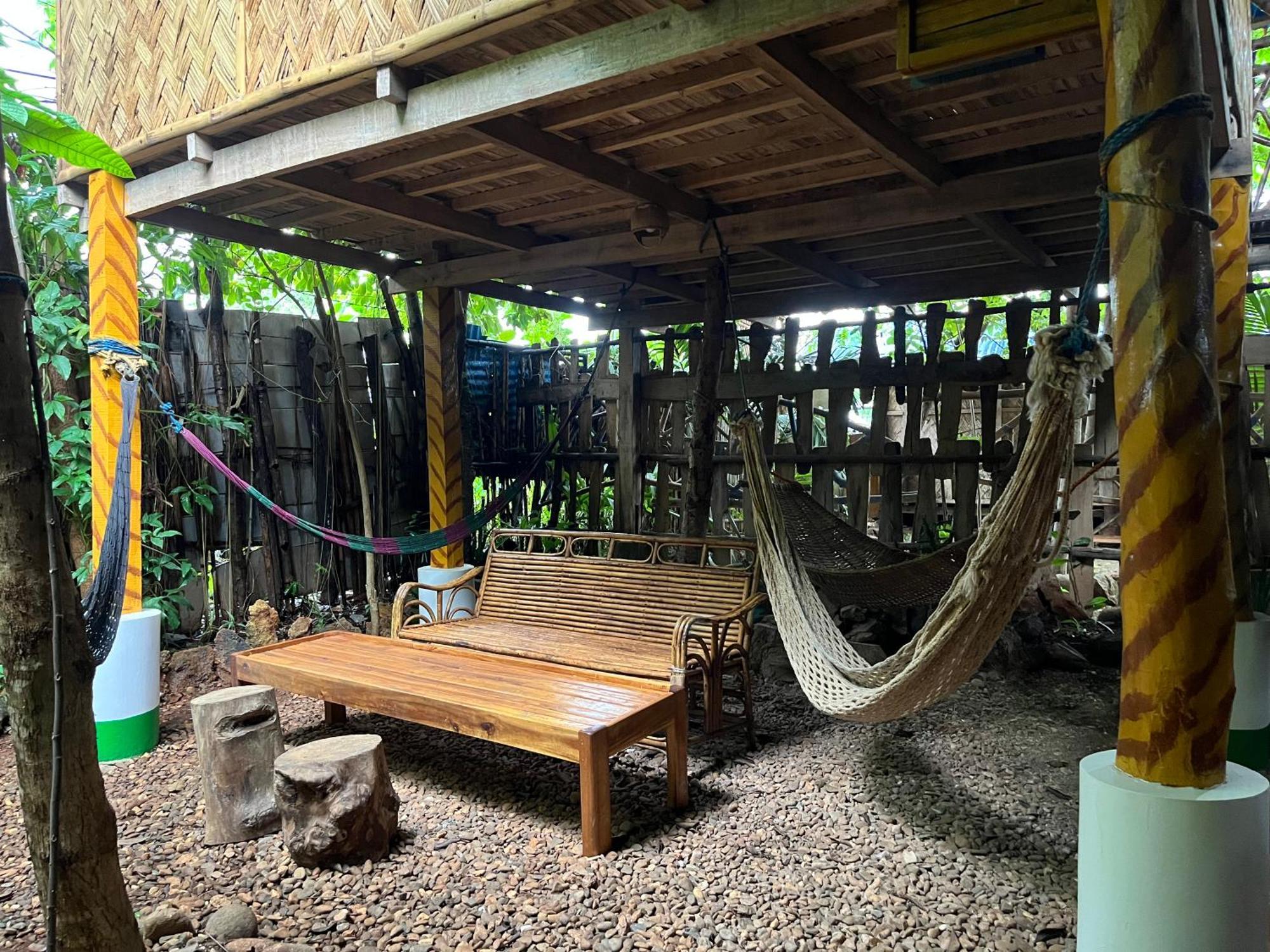 Bamboo Nest Hotel Puerto Princesa Eksteriør billede