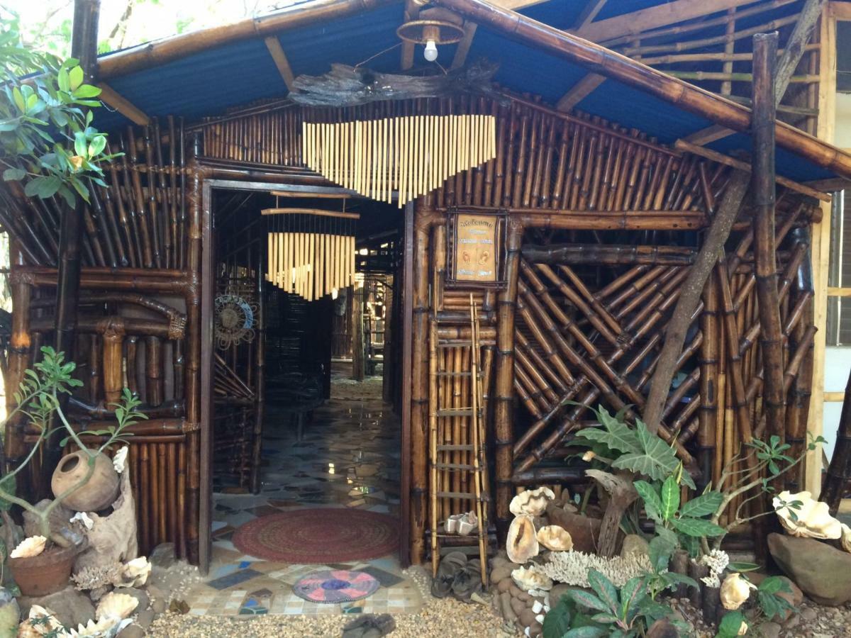 Bamboo Nest Hotel Puerto Princesa Eksteriør billede